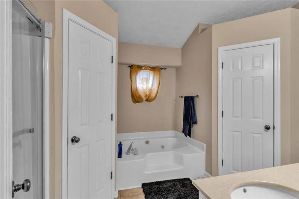 4086 Rex Road Rex, GA 30273