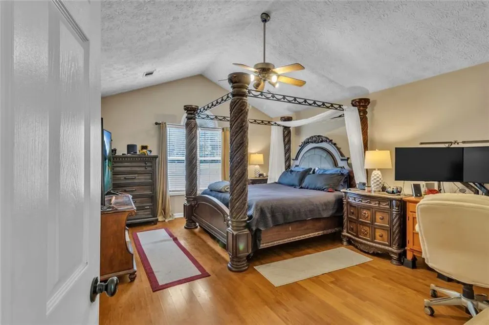 4086 Rex Road Rex, GA 30273