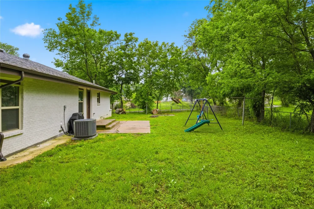 448 W Waco Avenue Cooper, TX 75432