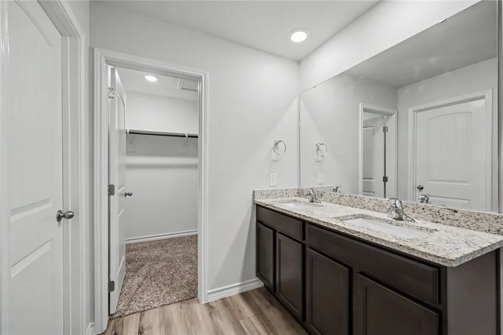 138 Donegal Street Sinton, TX 78387