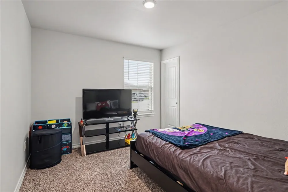 138 Donegal Street Sinton, TX 78387
