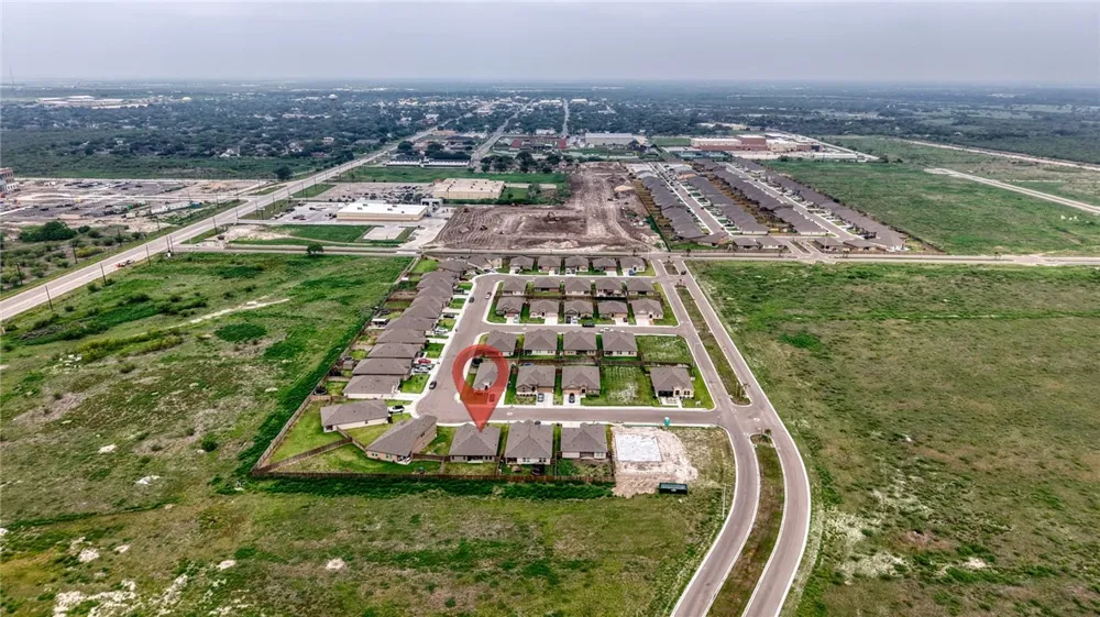 138 Donegal Street Sinton, TX 78387