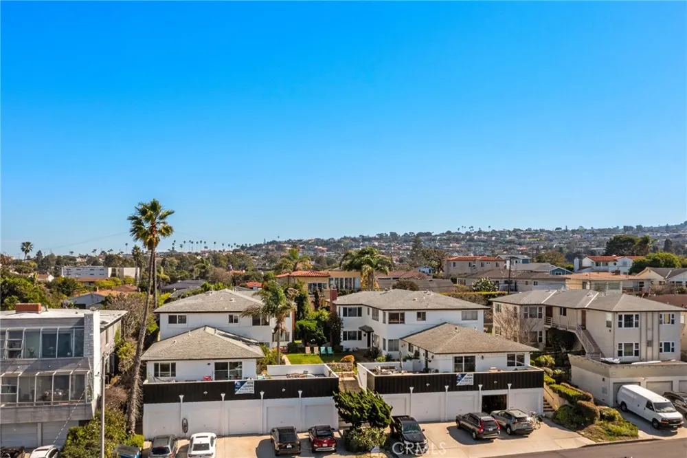 124 Palos Verdes Boulevard Redondo Beach, CA 90277