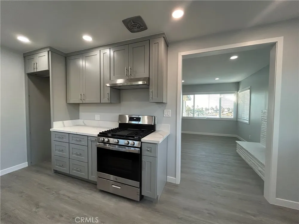 124 Palos Verdes Boulevard Redondo Beach, CA 90277