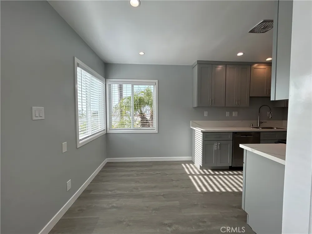 124 Palos Verdes Boulevard Redondo Beach, CA 90277
