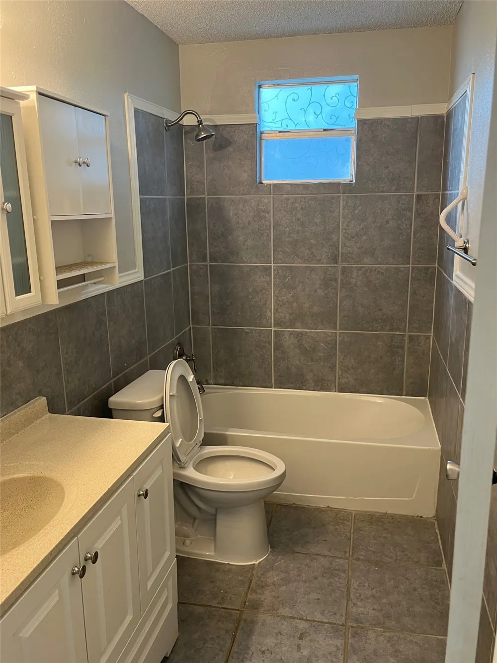 4 Hollywood Drive Lampasas, TX 76550