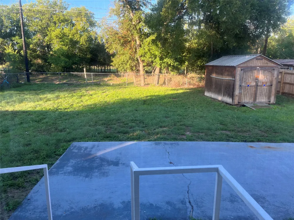 4 Hollywood Drive Lampasas, TX 76550