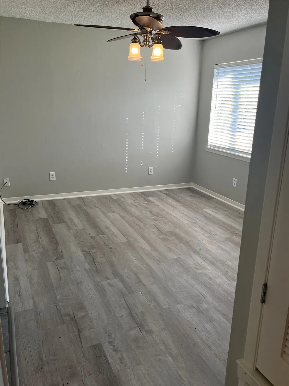 4 Hollywood Drive Lampasas, TX 76550