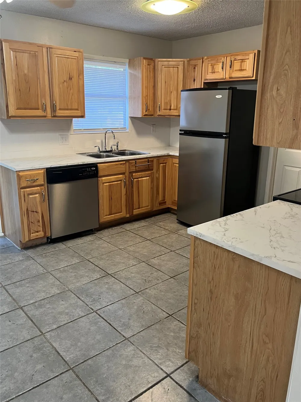 4 Hollywood Drive Lampasas, TX 76550