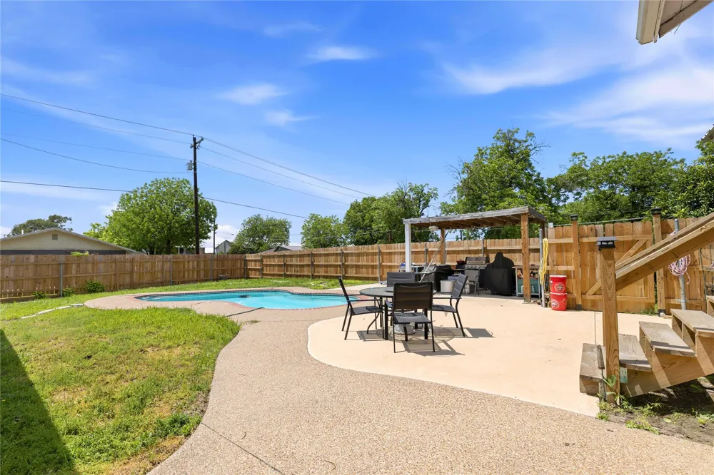 701 4th Street Goldthwaite, TX 76844