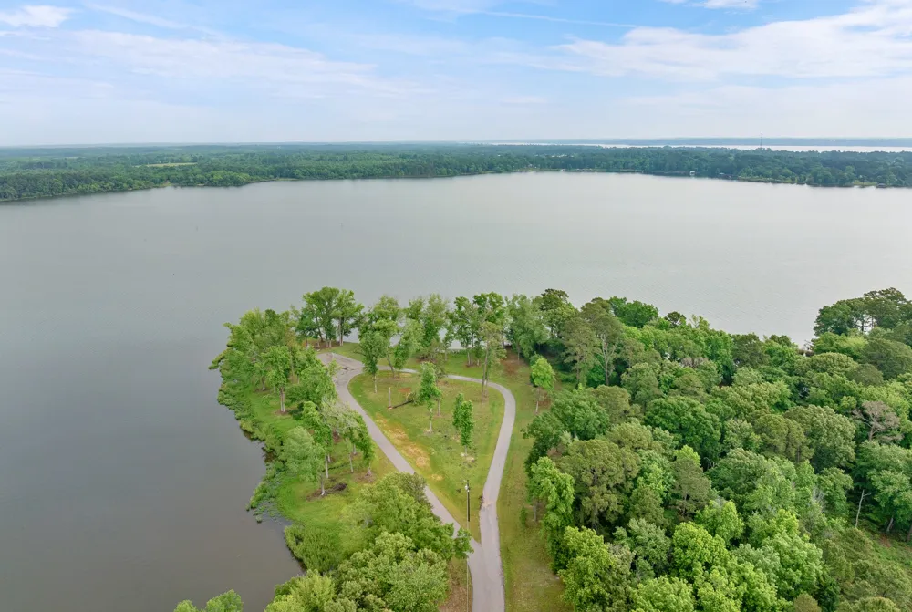 3121 Shadow Pines Larue, TX 75770