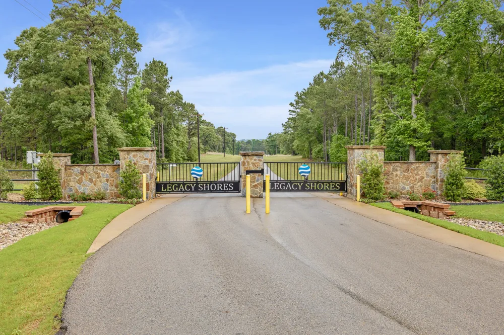 3121 Shadow Pines Larue, TX 75770