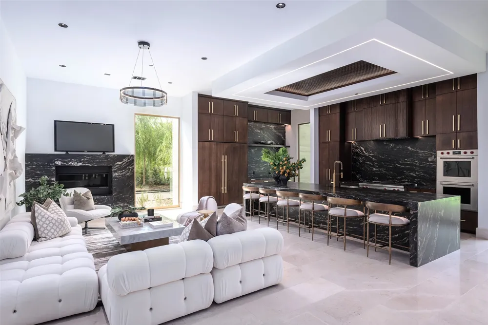 10920 Strait Lane Dallas, TX 75229