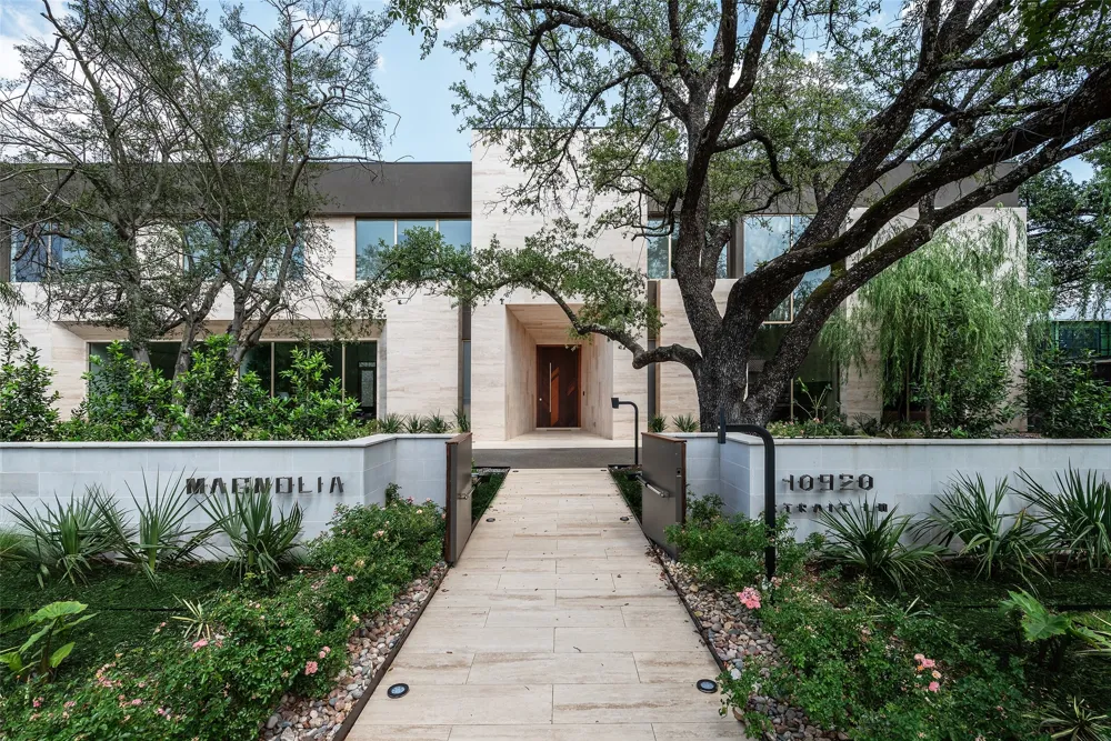 10920 Strait Lane Dallas, TX 75229