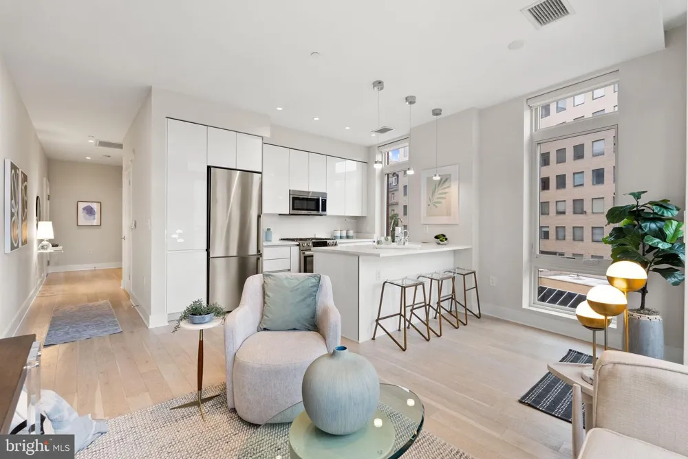 1745 Street NW #404 Washington, DC 20036