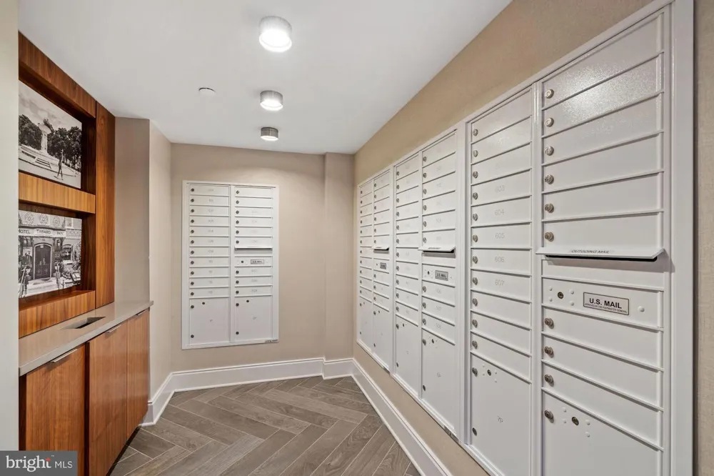 1745 Street NW #404 Washington, DC 20036