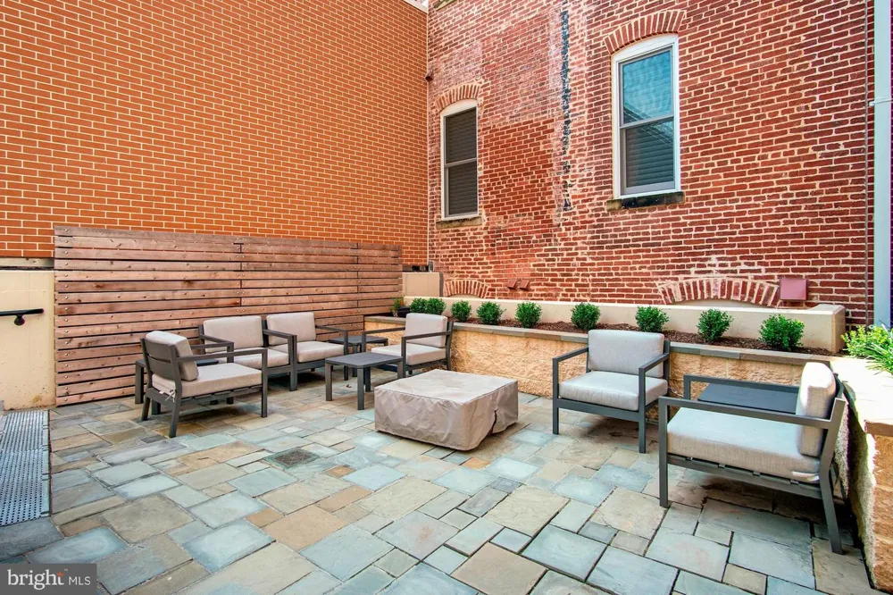 1745 Street NW #404 Washington, DC 20036