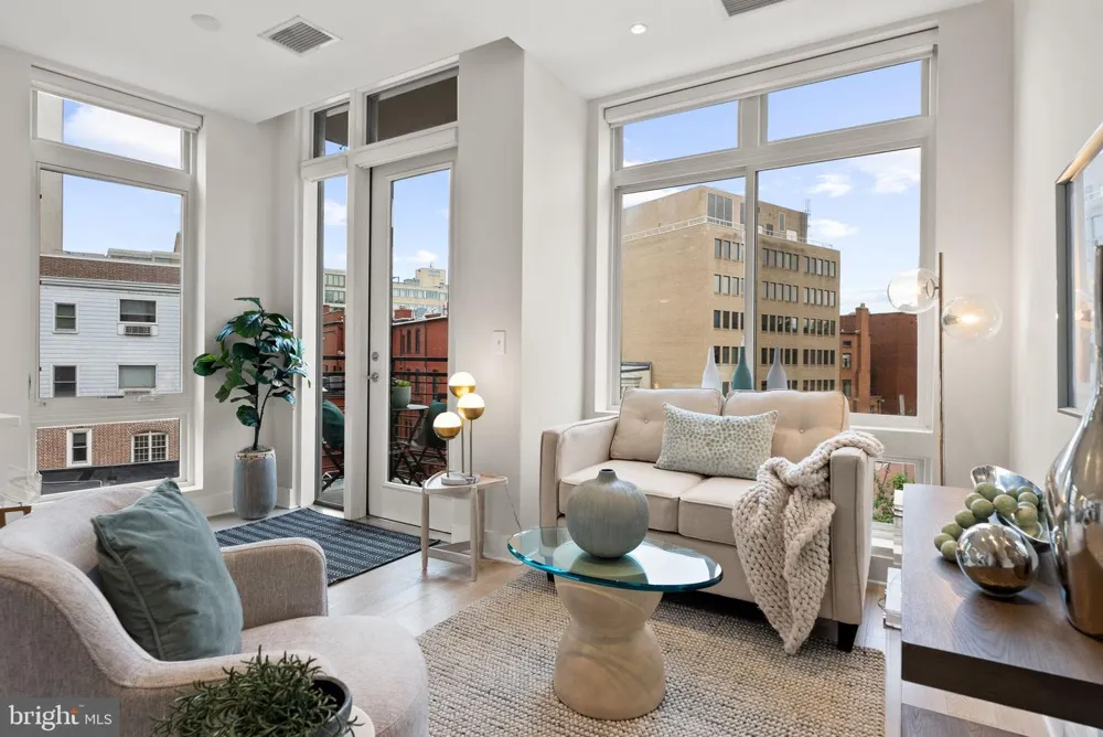 1745 Street NW #404 Washington, DC 20036