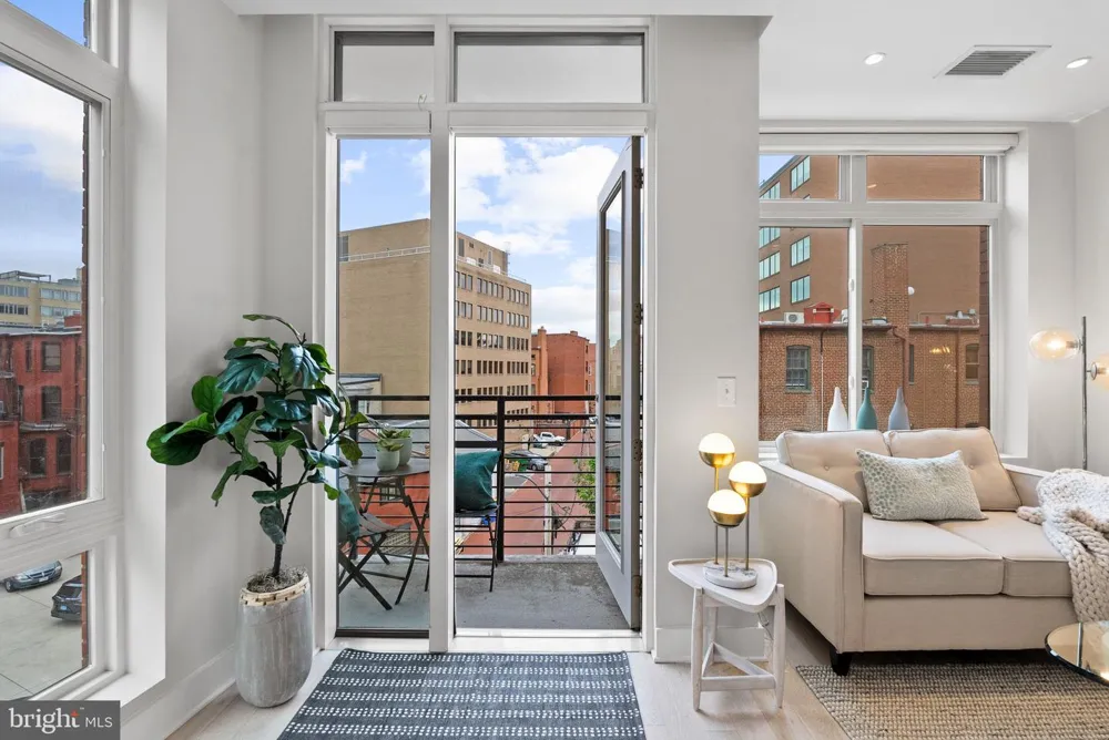 1745 Street NW #404 Washington, DC 20036