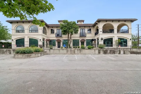 412 RIVER RD Unit 201