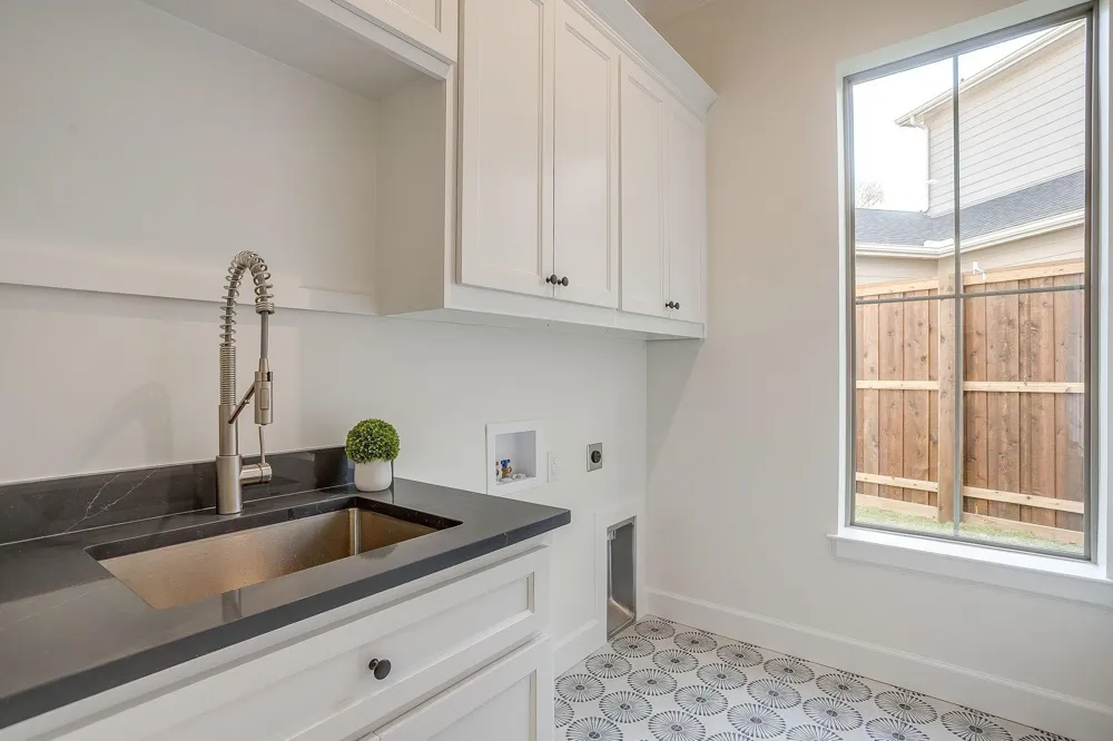 2947 Kosse Court Grapevine, TX 76051