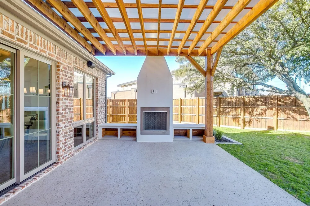 2947 Kosse Court Grapevine, TX 76051