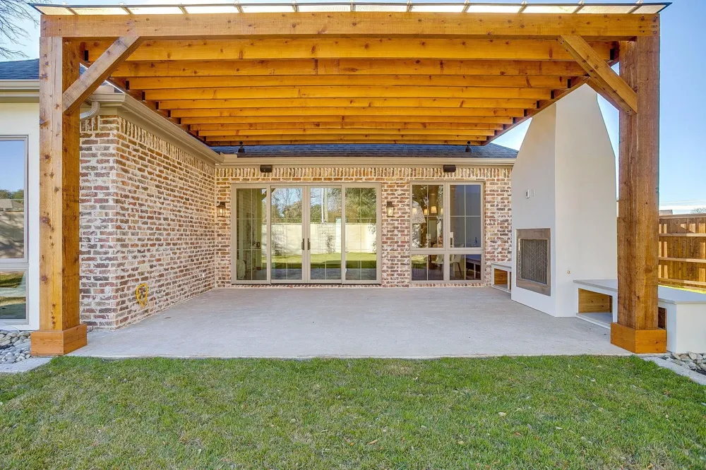 2947 Kosse Court Grapevine, TX 76051