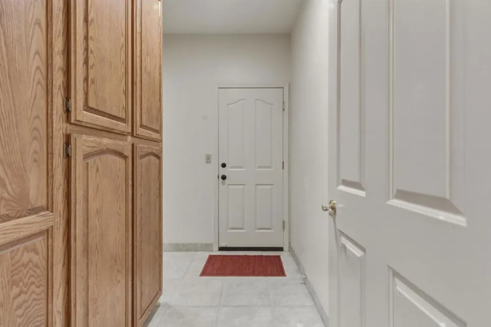 1290 Sonnys Way Hollister, CA 95023