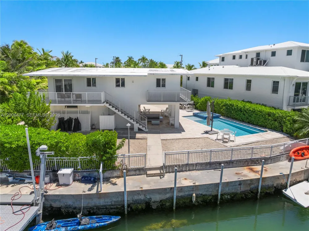 200 Plantation Shores Dr Tavernier, FL 33070