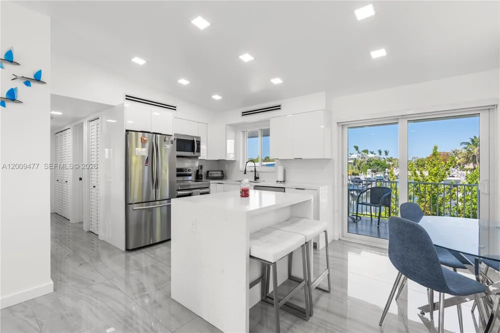 200 Plantation Shores Dr Tavernier, FL 33070