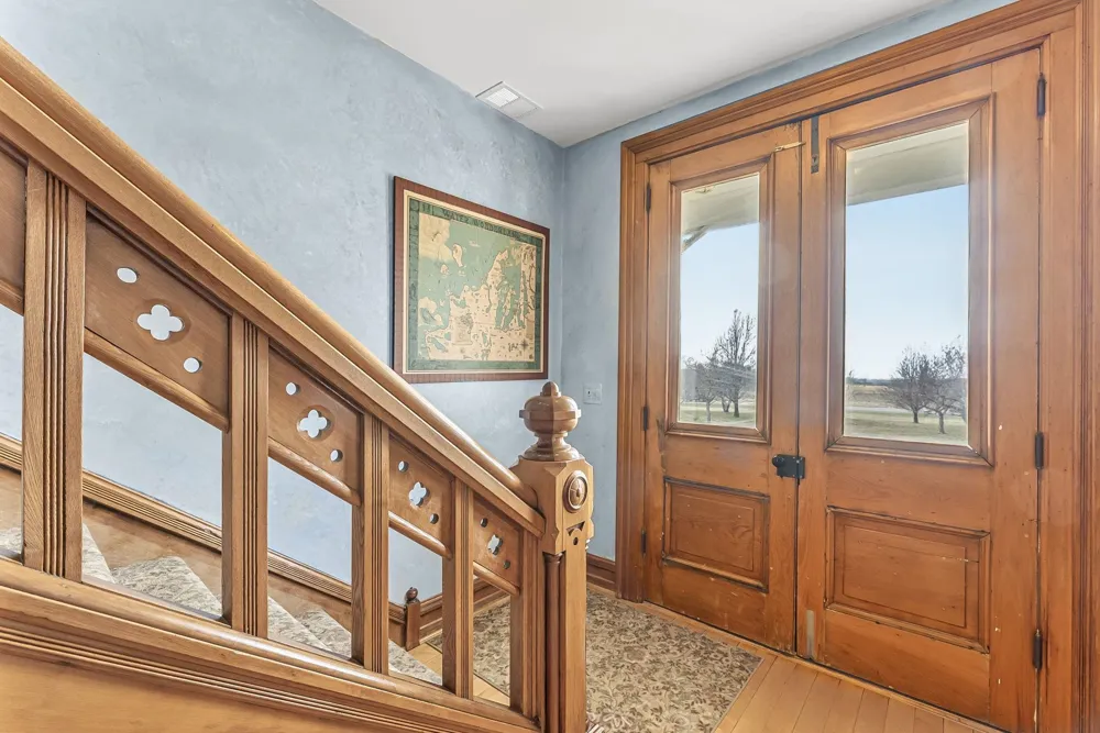 7710 US-31 N Acme Township, MI 49690