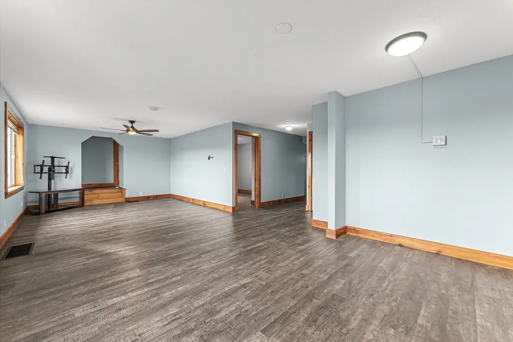 7710 US-31 N Acme Township, MI 49690