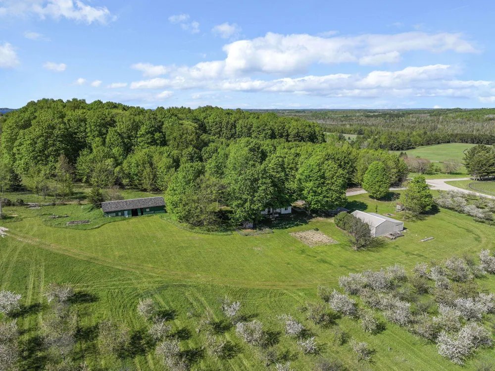 7710 US-31 N Acme Township, MI 49690