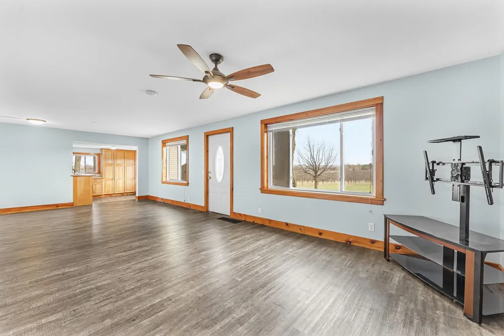 7710 US-31 N Acme Township, MI 49690