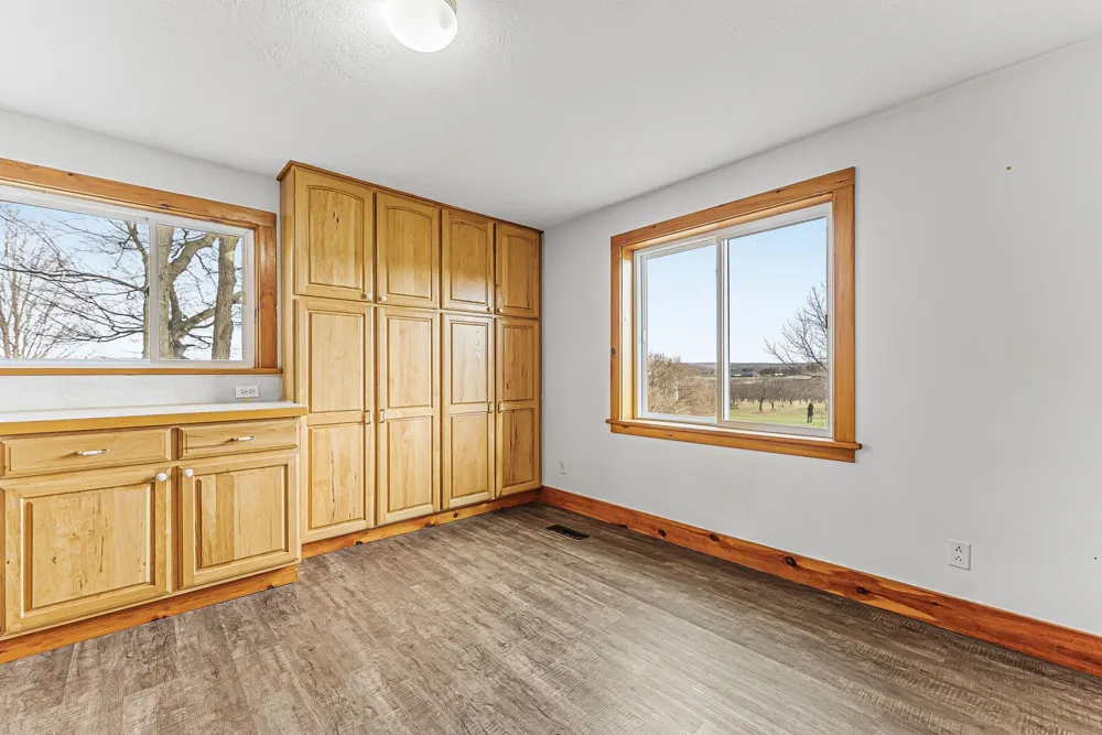 7710 US-31 N Acme Township, MI 49690