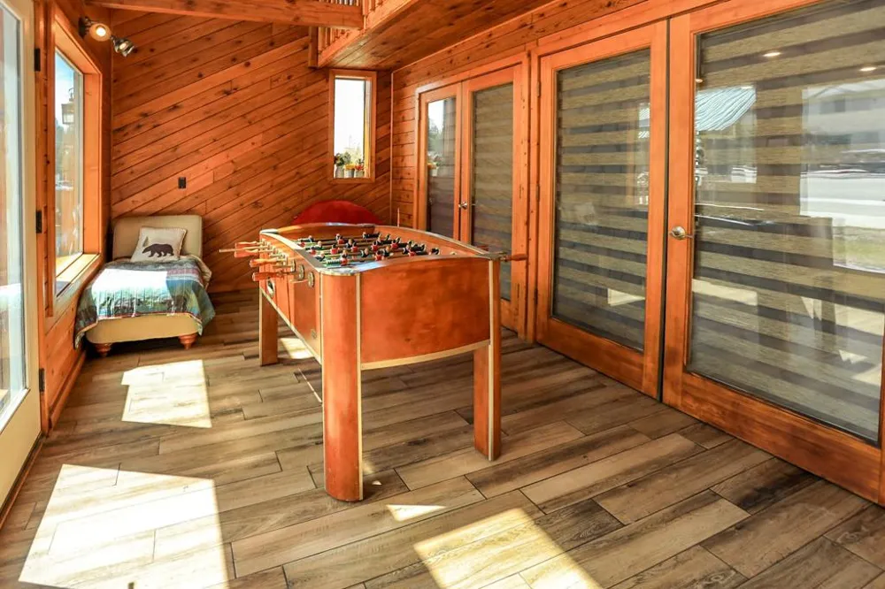 42638 Moonridge Road Big Bear, CA 92315