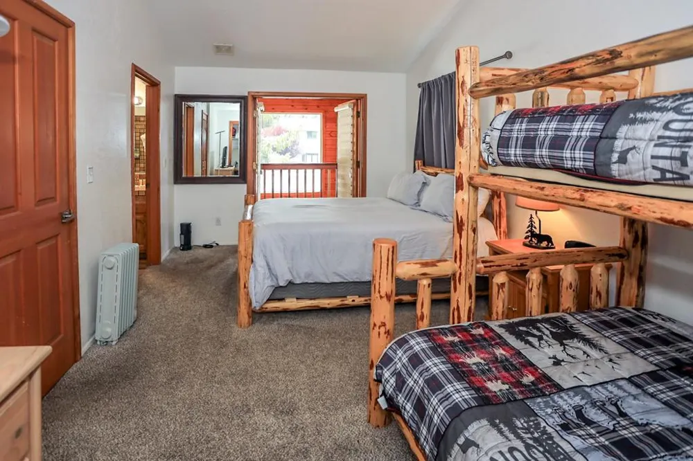 42638 Moonridge Road Big Bear, CA 92315
