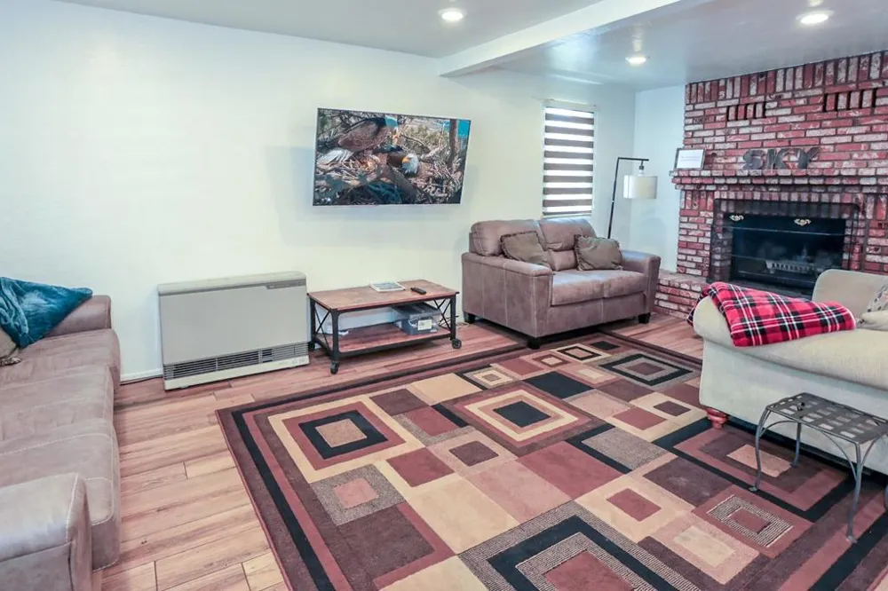 42638 Moonridge Road Big Bear, CA 92315