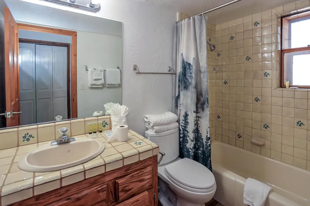 42638 Moonridge Road Big Bear, CA 92315