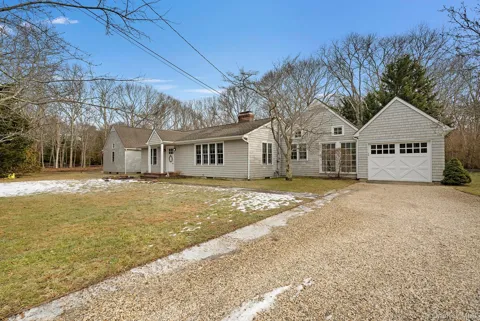 30 Sagg Road