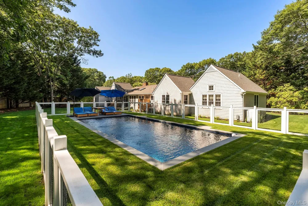 30 Sagg Road Sagaponack, NY 11962