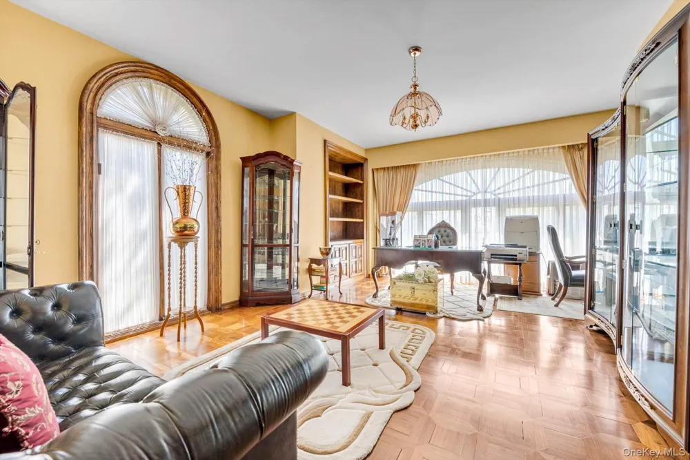 118 Malba Drive Malba, NY 11357