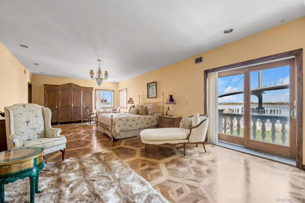 118 Malba Drive Malba, NY 11357