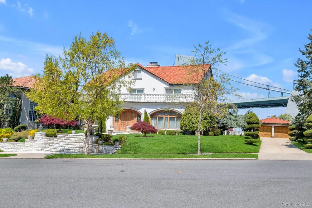 118 Malba Drive Malba, NY 11357
