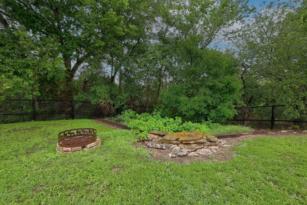 986 Shiloh Road Bastrop, TX 78602