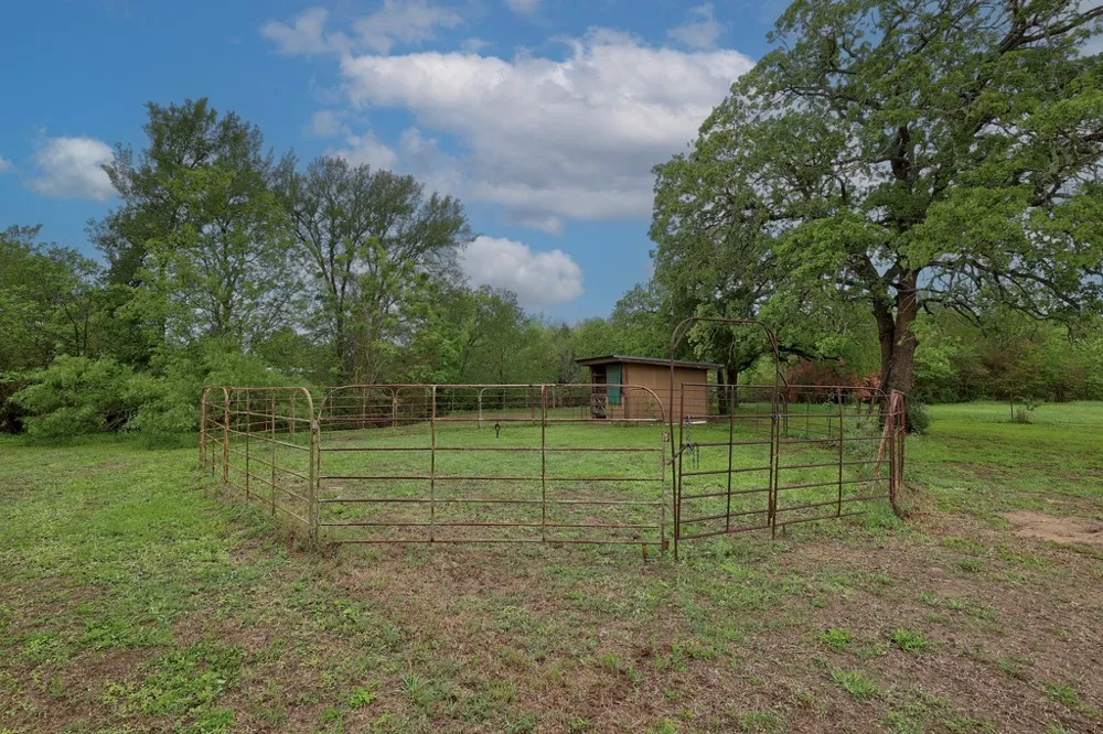 986 Shiloh Road Bastrop, TX 78602