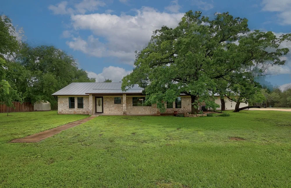 986 Shiloh Road Bastrop, TX 78602