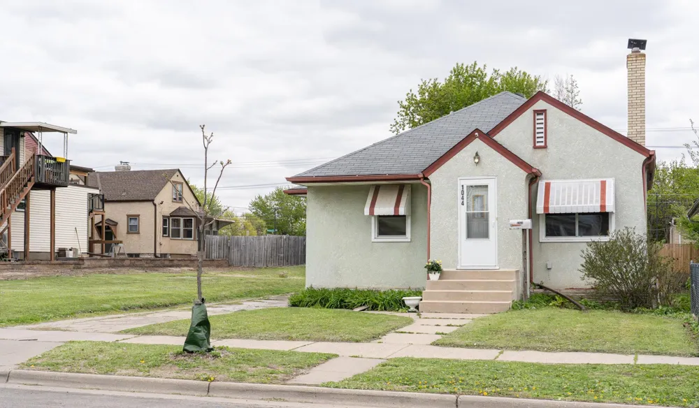 1044 Cumberland Street