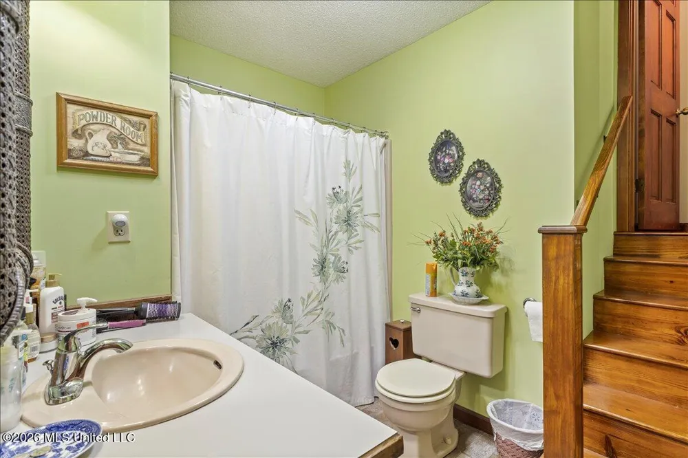 121 Cemetery Road Tylertown, MS 39667
