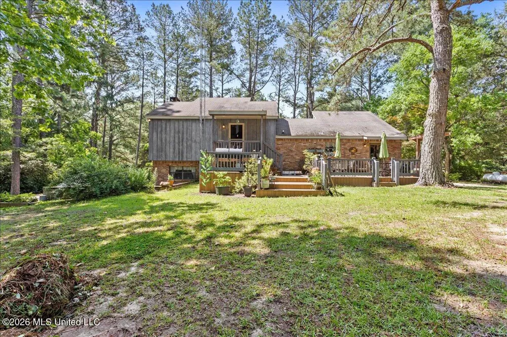 121 Cemetery Road Tylertown, MS 39667